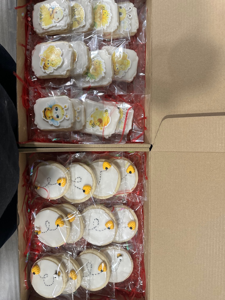 Bulk bee sugar cookie order