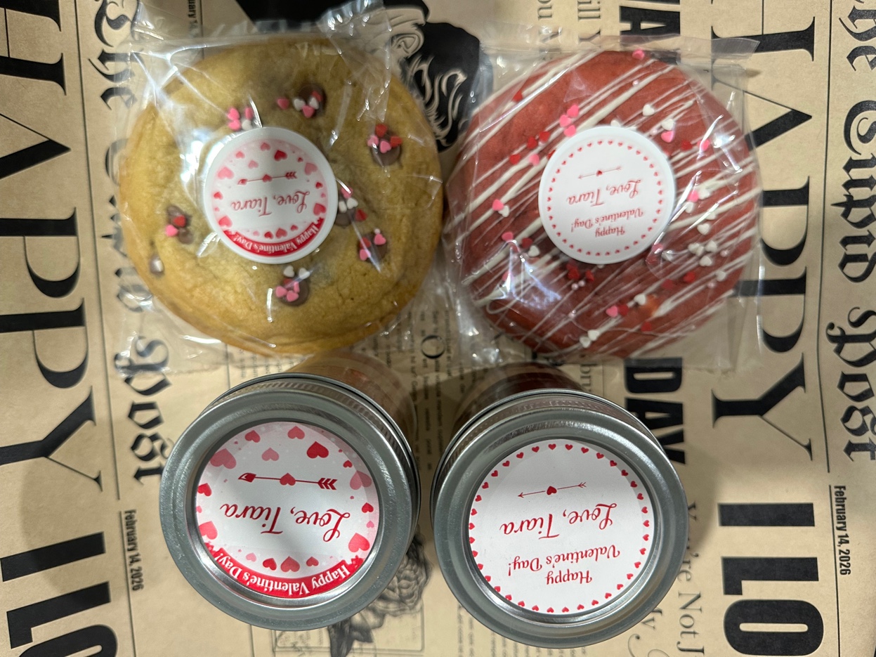 Valentine bundle top view